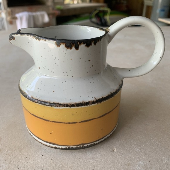 Vtg MCM Stonehenge Creamer Midwinter Sun Pitcher 1970s Gold Yellow England - Picture 3 of 7